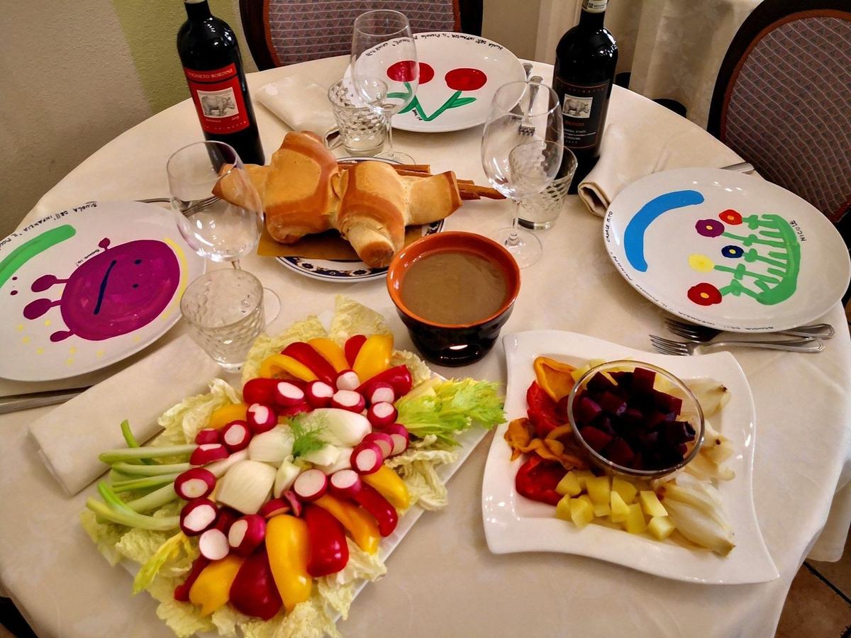 Bagna cauda con verdure crude e cotte